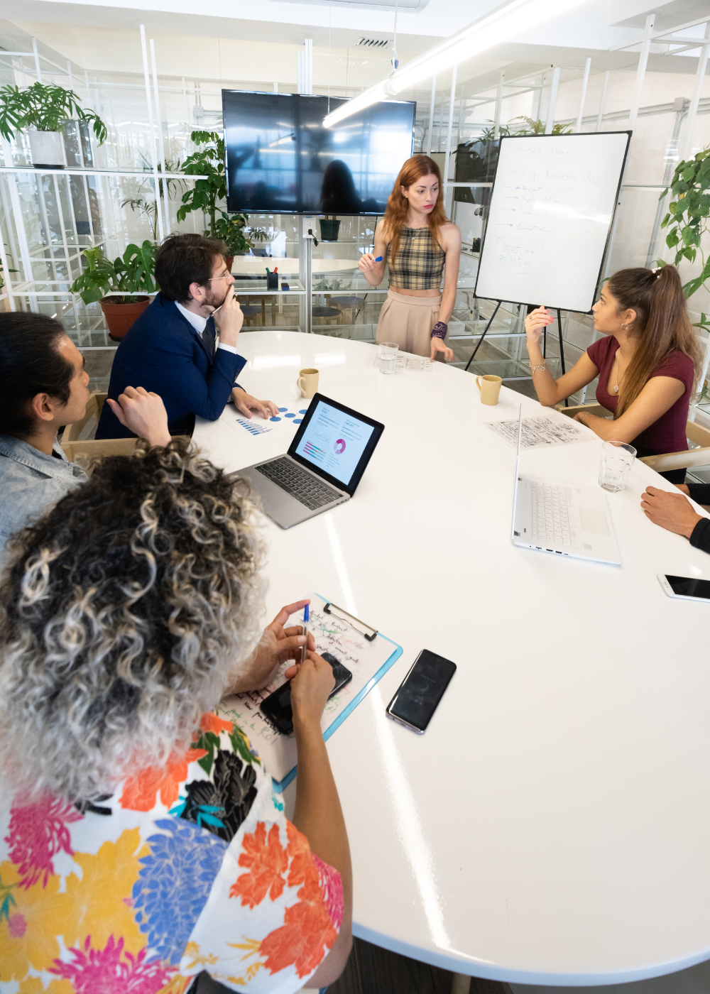 untethered boss website from boss to leader Vertical (1)